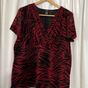 Summer blouse 100% polyester red and black animal like print